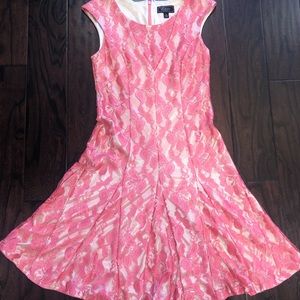 Women’s knee length dress
